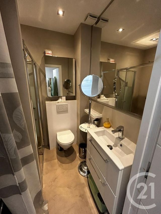 Appartement F2 à vendre - 2 pièces - 33 m2 - Nice - 06 - PROVENCE-ALPES-COTE-D-AZUR