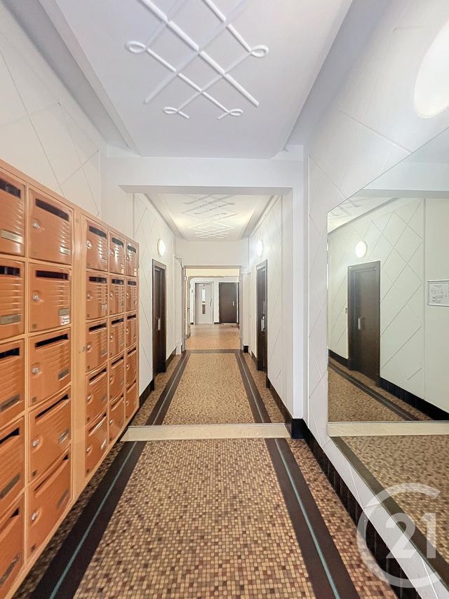 Appartement F3 à vendre - 3 pièces - 54,78 m2 - Nice - 06 - PROVENCE-ALPES-COTE-D-AZUR