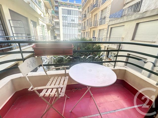 Appartement F3 à vendre - 3 pièces - 54,78 m2 - Nice - 06 - PROVENCE-ALPES-COTE-D-AZUR