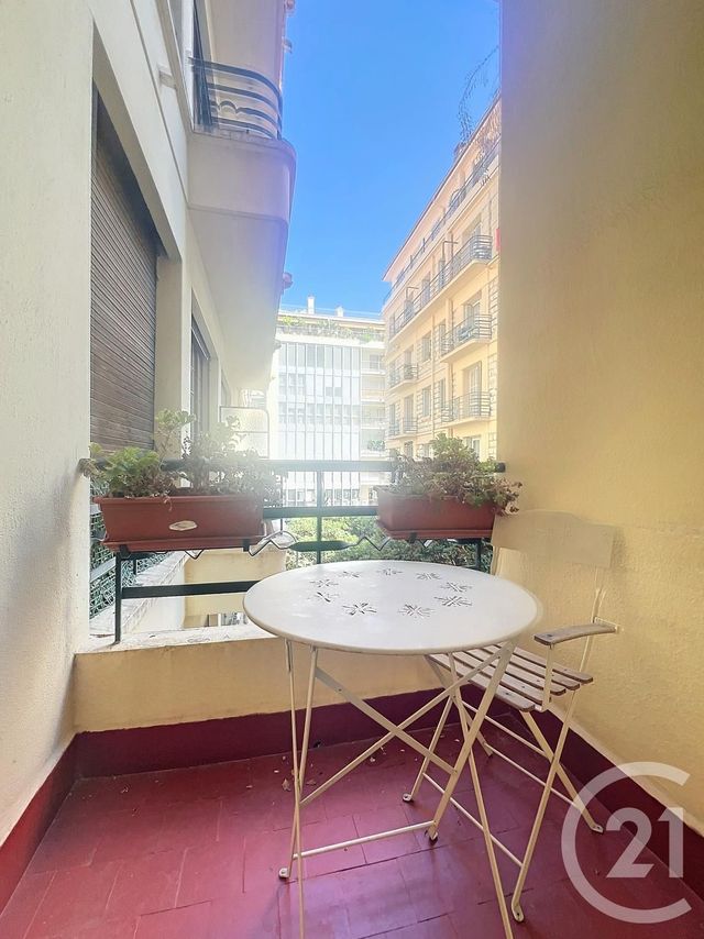 Appartement F3 à vendre - 3 pièces - 54,78 m2 - Nice - 06 - PROVENCE-ALPES-COTE-D-AZUR