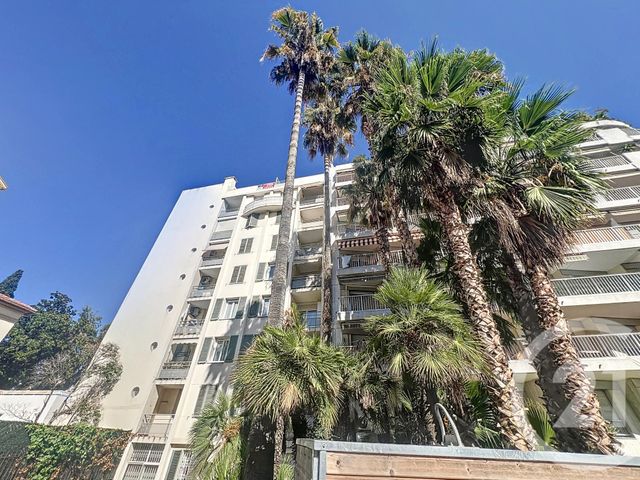 Appartement F2 à vendre - 2 pièces - 28 m2 - Nice - 06 - PROVENCE-ALPES-COTE-D-AZUR