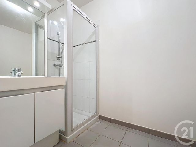 Appartement F2 à vendre - 2 pièces - 40 m2 - Juan Les Pins - 06 - PROVENCE-ALPES-COTE-D-AZUR