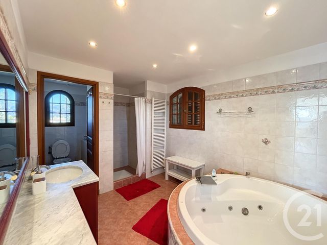 Maison à vendre - 7 pièces - 250 m2 - Nice - 06 - PROVENCE-ALPES-COTE-D-AZUR