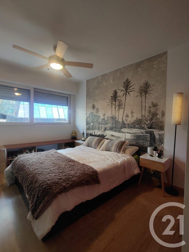 Appartement à vendre - 2 pièces - 50 m2 - Nice - 06 - PROVENCE-ALPES-COTE-D-AZUR