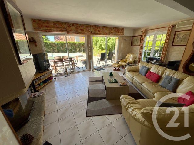 Maison &agrave; vendre - 7 pi&egrave;ces - 188,65 m2 - Lue - 40 - AQUITAINE