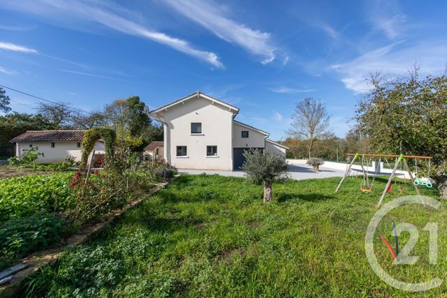 Maison à vendre - 9 pièces - 232,17 m2 - Savigneux - 01 - RHONE-ALPES