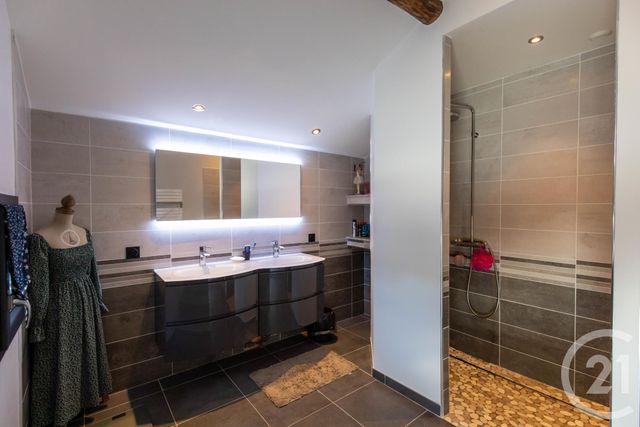 Maison à vendre - 9 pièces - 232,17 m2 - Savigneux - 01 - RHONE-ALPES