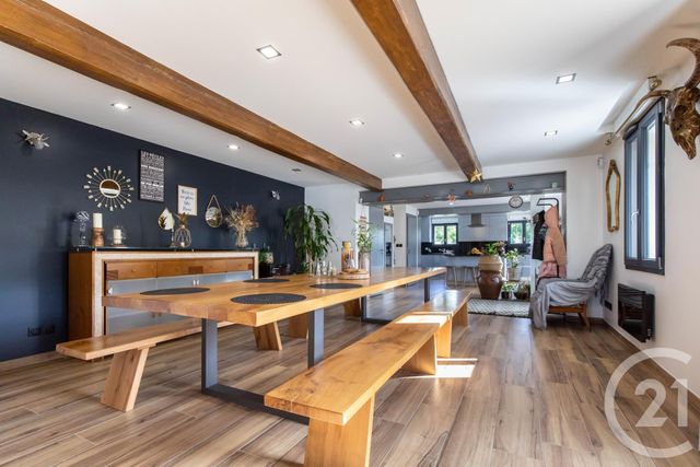 Maison à vendre - 9 pièces - 232,17 m2 - Savigneux - 01 - RHONE-ALPES