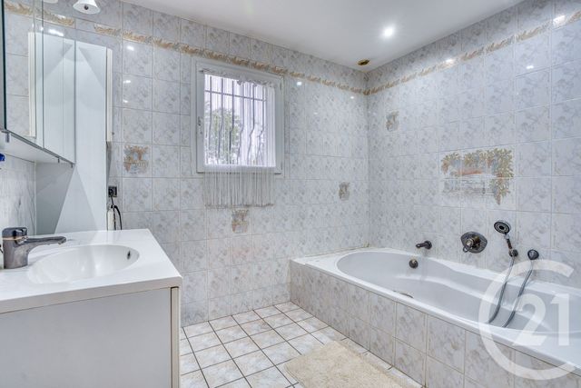 Maison à vendre - 5 pièces - 160 m2 - Fareins - 01 - RHONE-ALPES