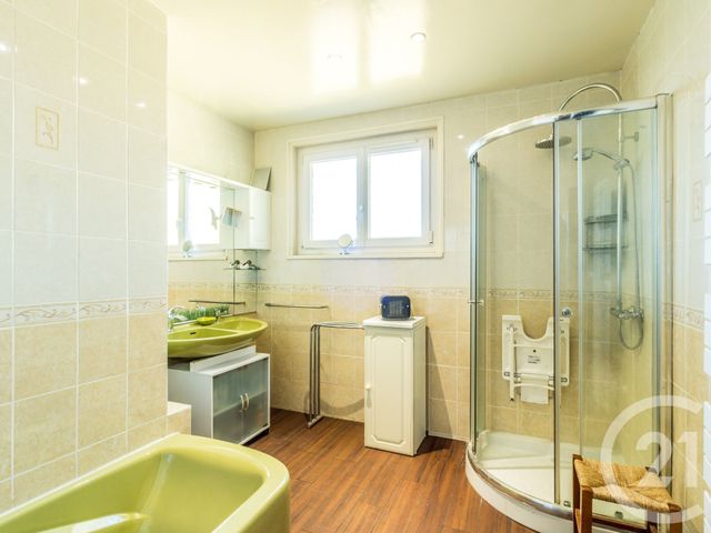 Maison &agrave; vendre - 5 pi&egrave;ces - 133 m2 - Montmerle Sur Saone - 01 - RHONE-ALPES