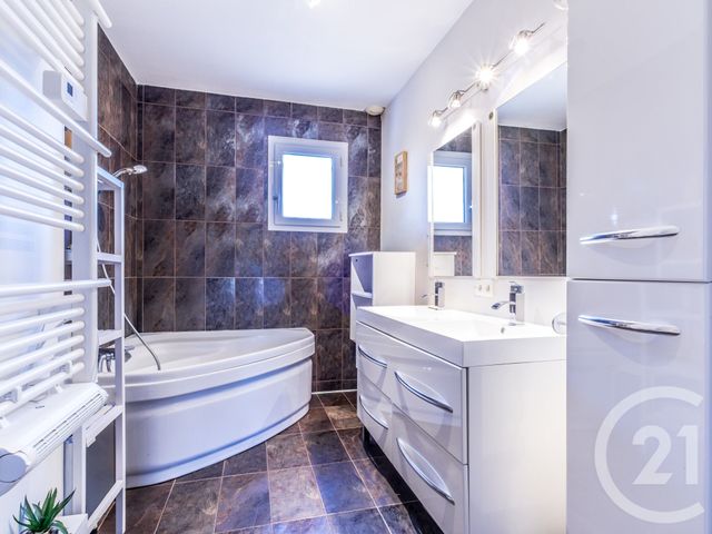 Maison &agrave; vendre - 6 pi&egrave;ces - 143,32 m2 - Montmerle Sur Saone - 01 - RHONE-ALPES