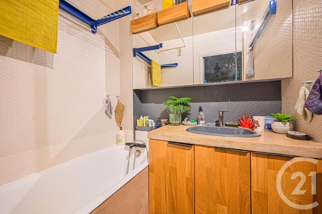 Appartement F3 à vendre - 3 pièces - 62,45 m2 - Paris - 75013 - ILE-DE-FRANCE