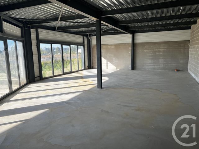 Bureaux à louer - 717.0 m2 - 77 - Seine-et-Marne