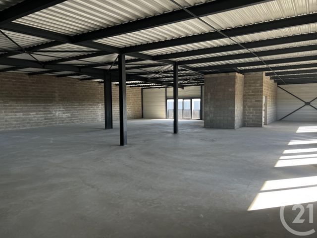 Bureaux à louer - 717.0 m2 - 77 - Seine-et-Marne