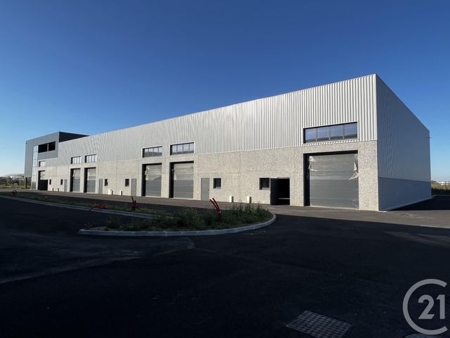 Bureaux à louer - 1703.0 m2 - 77 - Seine-et-Marne