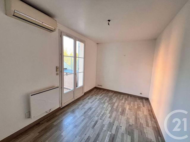 Appartement F3 à vendre - 3 pièces - 74,13 m2 - Dammartin En Goele - 77 - ILE-DE-FRANCE