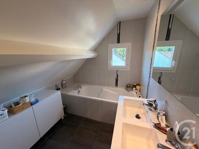 Maison &agrave; vendre - 5 pi&egrave;ces - 102,50 m2 - Moussy Le Vieux - 77 - ILE-DE-FRANCE