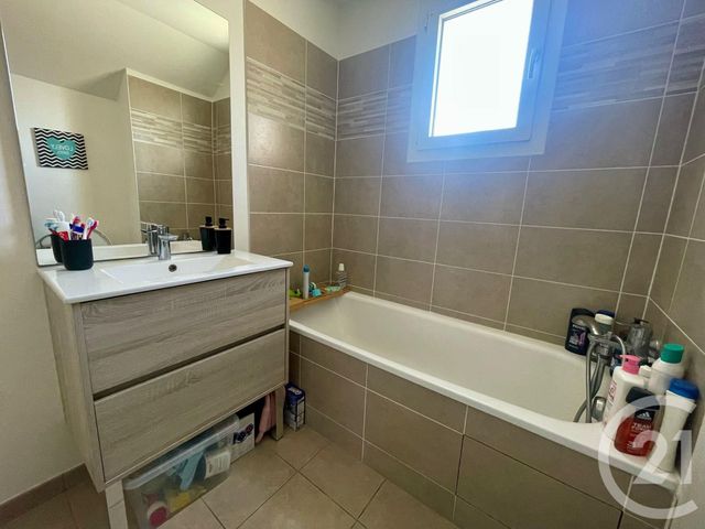 Maison à vendre - 4 pièces - 80 m2 - Rouvres - 77 - ILE-DE-FRANCE