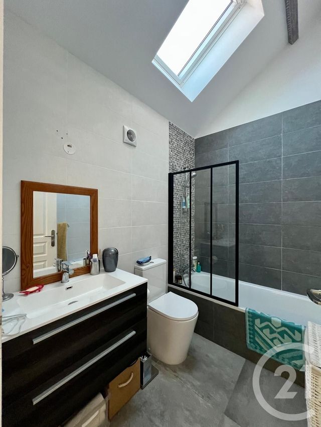 Appartement F2 &agrave; louer - 2 pi&egrave;ces - 60,65 m2 - Claye Souilly - 77 - ILE-DE-FRANCE