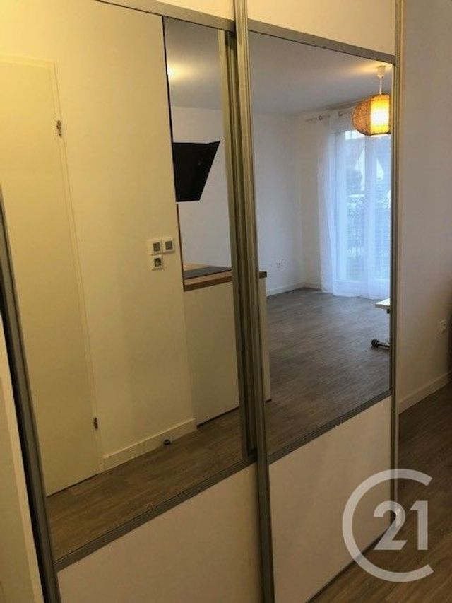 Appartement Studio &agrave; louer - 1 pi&egrave;ce - 26,56 m2 - Moussy Le Vieux - 77 - ILE-DE-FRANCE