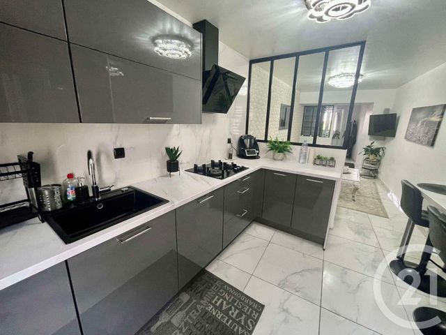 Appartement F3 à vendre - 3 pièces - 56,40 m2 - Villeneuve Sous Dammartin - 77 - ILE-DE-FRANCE