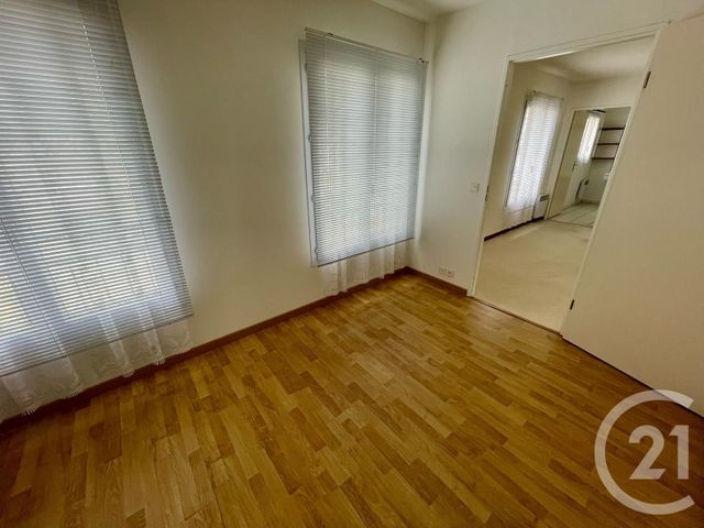 Appartement F2 à vendre - 2 pièces - 44,40 m2 - Dammartin En Goele - 77 - ILE-DE-FRANCE