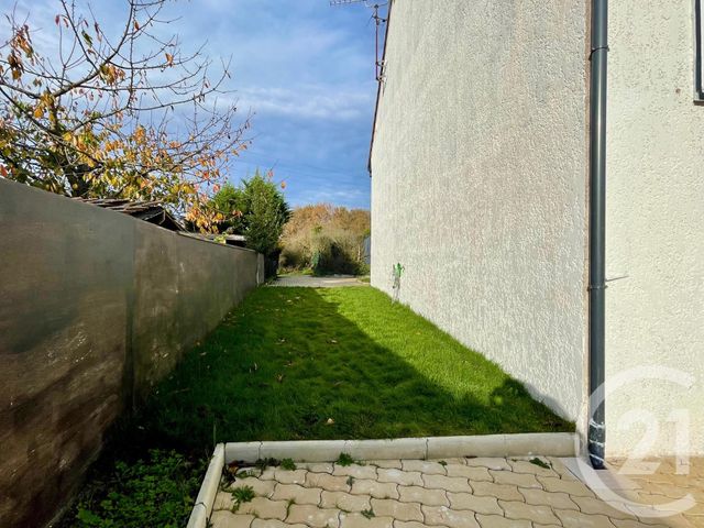 Appartement F3 à vendre - 3 pièces - 62,30 m2 - Dammartin En Goele - 77 - ILE-DE-FRANCE