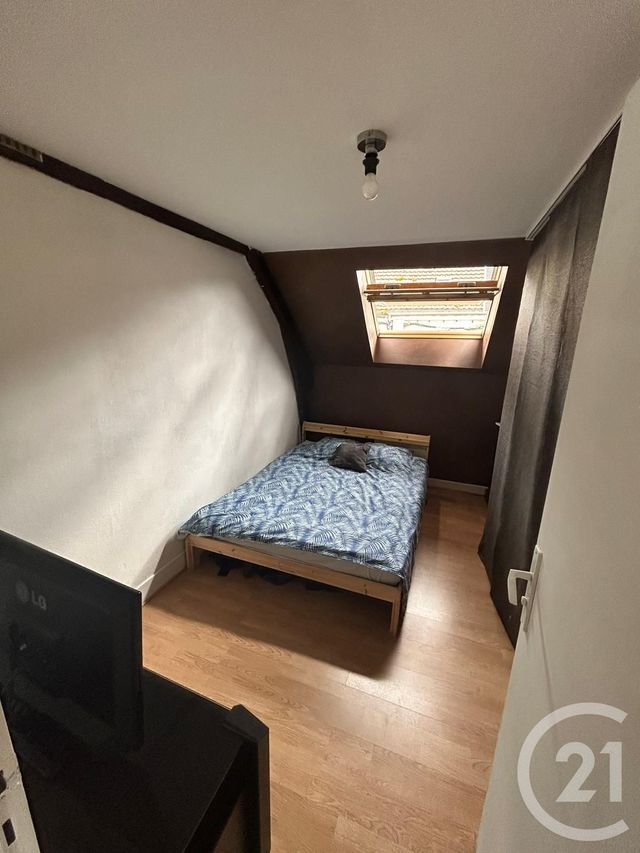 Appartement F2 à vendre - 2 pièces - 33 m2 - Dammartin En Goele - 77 - ILE-DE-FRANCE