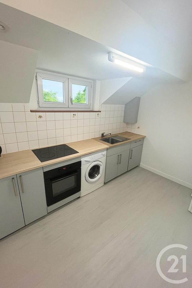 Appartement F2 à vendre - 2 pièces - 33 m2 - Dammartin En Goele - 77 - ILE-DE-FRANCE