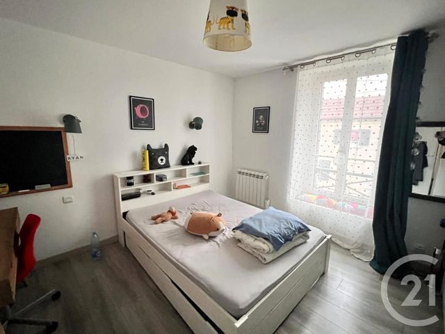 Maison à vendre - 6 pièces - 135 m2 - Le Plessis Belleville - 60 - PICARDIE