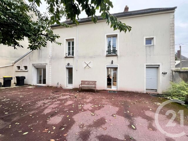 Maison à vendre - 6 pièces - 135 m2 - Le Plessis Belleville - 60 - PICARDIE