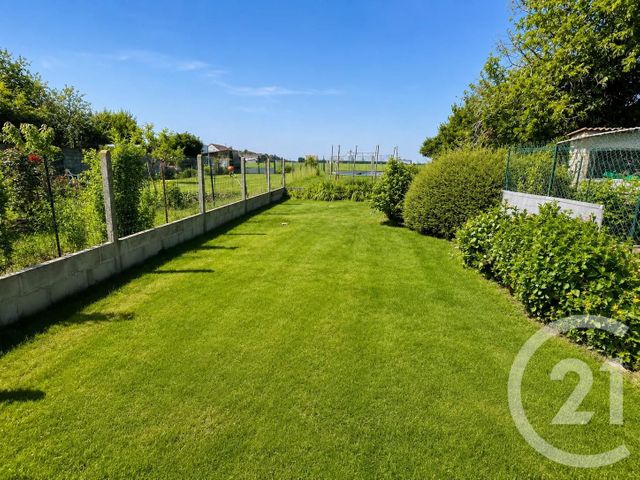 Maison &agrave; vendre - 3 pi&egrave;ces - 73 m2 - Villeneuve Sous Dammartin - 77 - ILE-DE-FRANCE