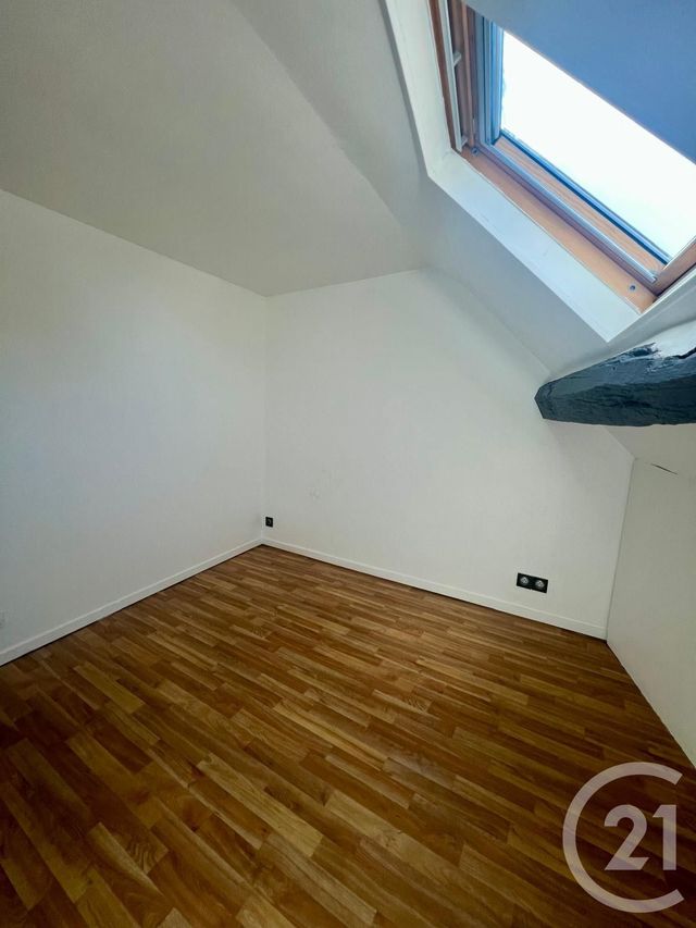 Appartement F3 &agrave; louer - 3 pi&egrave;ces - 53,10 m2 - Dammartin En Goele - 77 - ILE-DE-FRANCE