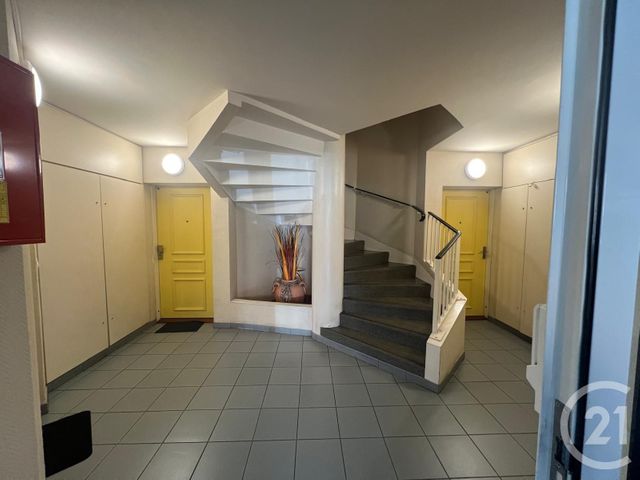 Appartement F2 à vendre - 2 pièces - 42,92 m2 - Roissy En France - 95 - ILE-DE-FRANCE