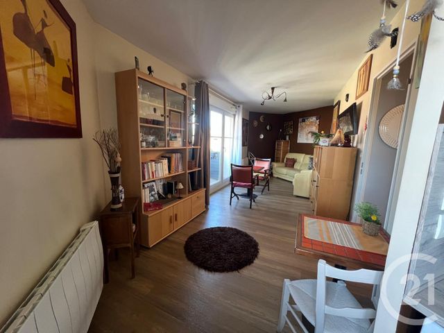 Appartement F2 à vendre - 2 pièces - 42,92 m2 - Roissy En France - 95 - ILE-DE-FRANCE