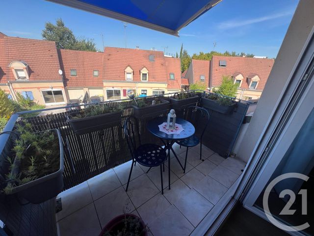 Appartement F2 à vendre - 2 pièces - 42,92 m2 - Roissy En France - 95 - ILE-DE-FRANCE