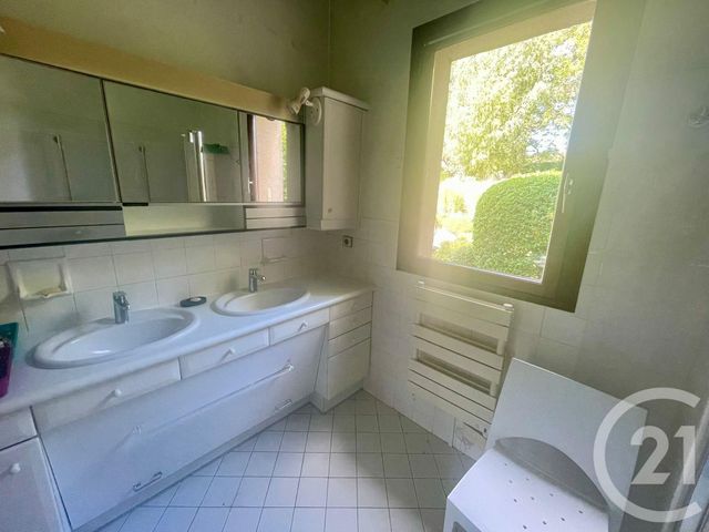 Maison à vendre - 8 pièces - 205 m2 - Dammartin En Goele - 77 - ILE-DE-FRANCE