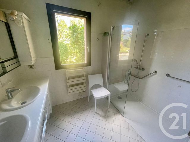 Maison à vendre - 8 pièces - 205 m2 - Dammartin En Goele - 77 - ILE-DE-FRANCE