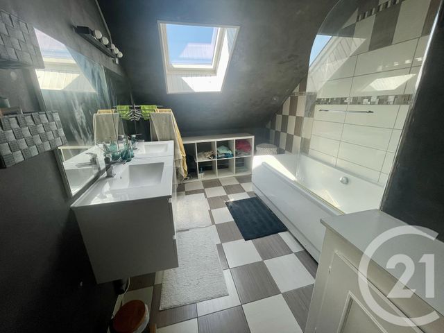 Maison à vendre - 4 pièces - 106,14 m2 - Juilly - 77 - ILE-DE-FRANCE