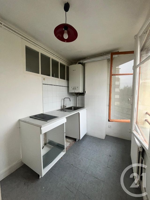 Appartement F3 &agrave; louer - 3 pi&egrave;ces - 50,07 m2 - Drancy - 93 - ILE-DE-FRANCE