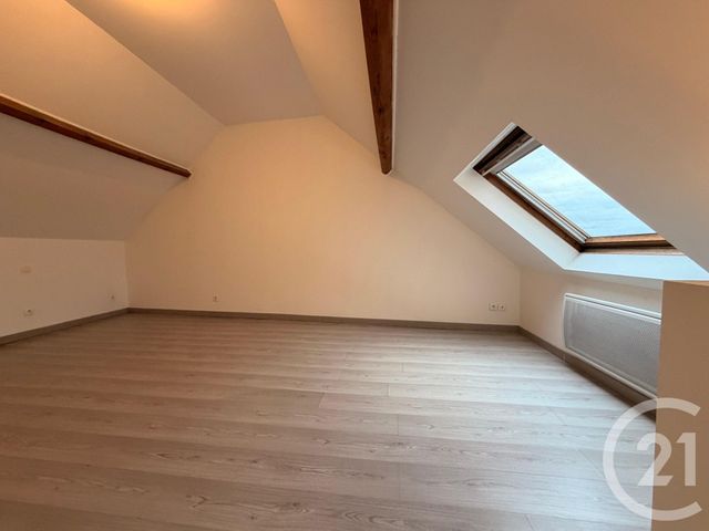 Appartement Duplex à vendre - 2 pièces - 53,03 m2 - Dammartin En Goele - 77 - ILE-DE-FRANCE
