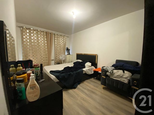 Appartement Duplex à vendre - 4 pièces - 68,78 m2 - Dammartin En Goele - 77 - ILE-DE-FRANCE