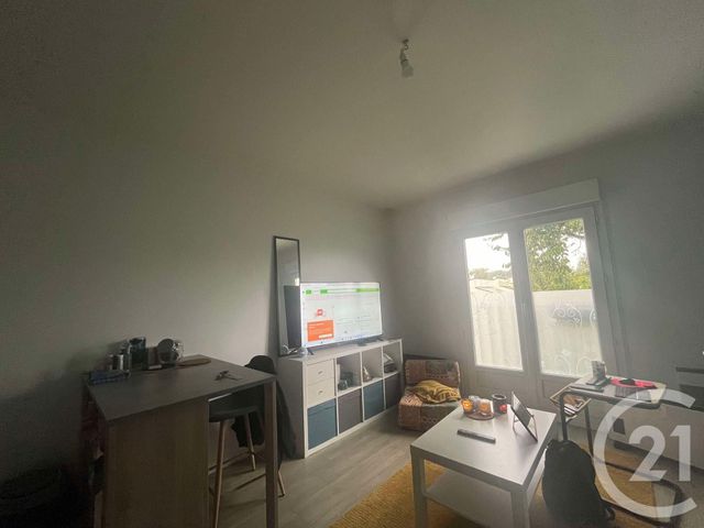 Appartement F2 à louer - 2 pièces - 32,01 m2 - Othis - 77 - ILE-DE-FRANCE