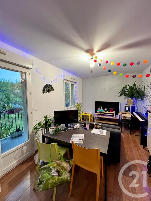 Appartement F2 &agrave; louer - 2 pi&egrave;ces - 37,60 m2 - Dammartin En Goele - 77 - ILE-DE-FRANCE