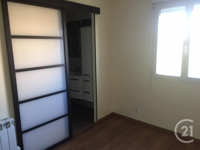 Appartement F2 &agrave; louer - 2 pi&egrave;ces - 37,60 m2 - Dammartin En Goele - 77 - ILE-DE-FRANCE