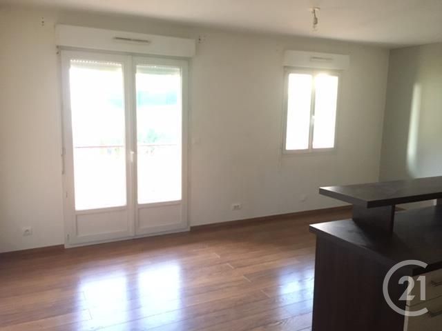 Appartement F2 &agrave; louer - 2 pi&egrave;ces - 37,60 m2 - Dammartin En Goele - 77 - ILE-DE-FRANCE