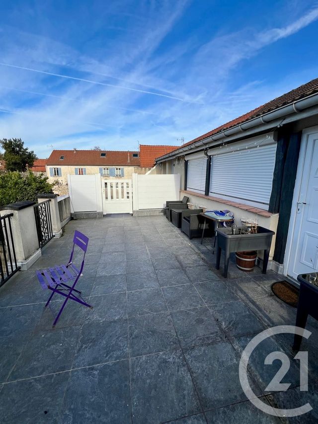 Appartement F2 &agrave; louer - 2 pi&egrave;ces - 31 m2 - St Mard - 77 - ILE-DE-FRANCE