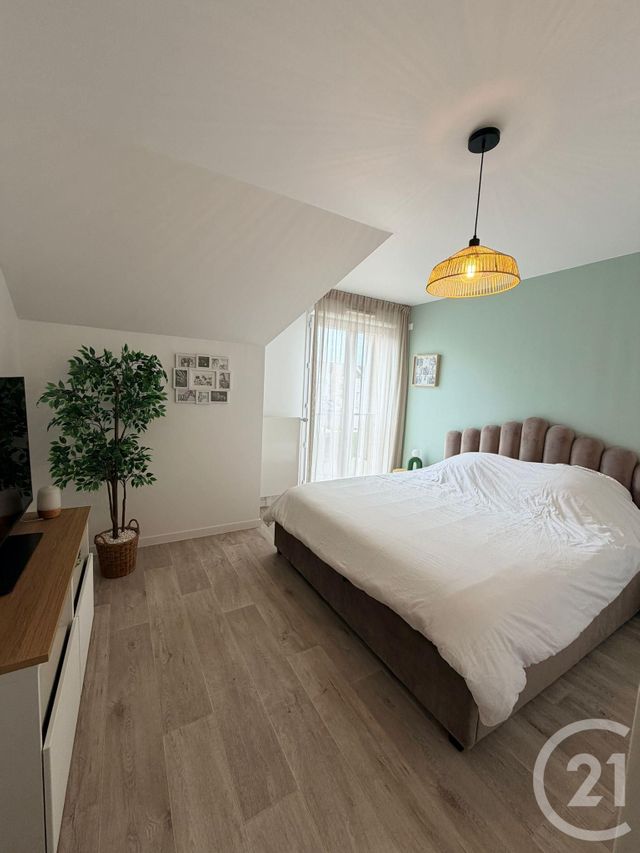 Appartement F4 &agrave; vendre - 4 pi&egrave;ces - 80,43 m2 - Moussy Le Vieux - 77 - ILE-DE-FRANCE