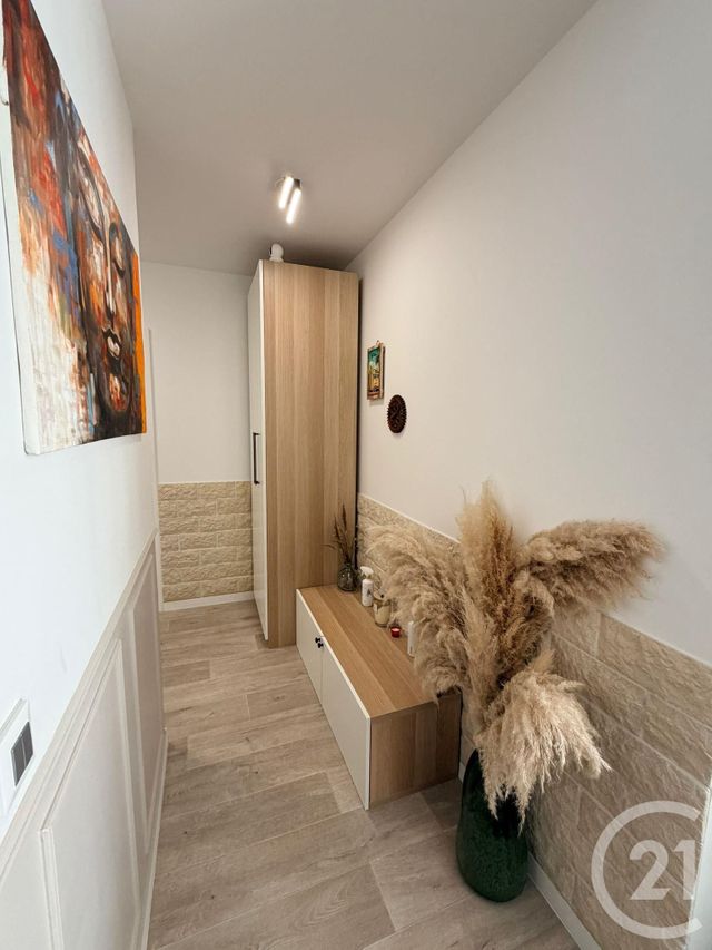 Appartement F4 &agrave; vendre - 4 pi&egrave;ces - 80,43 m2 - Moussy Le Vieux - 77 - ILE-DE-FRANCE