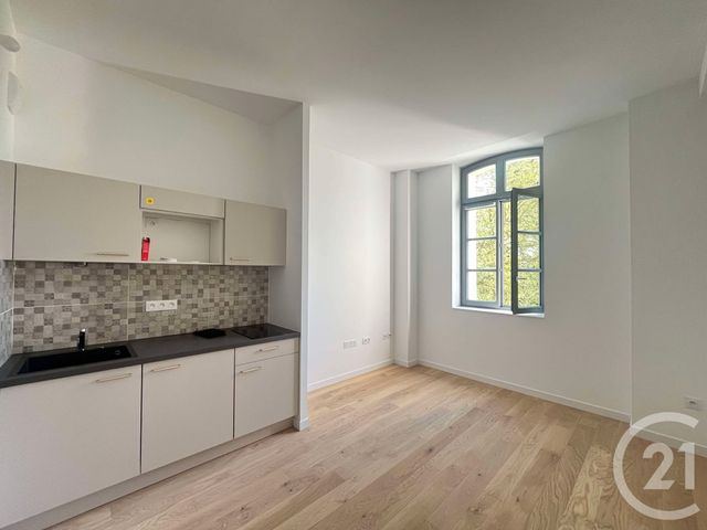 Appartement F1 &agrave; louer - 1 pi&egrave;ce - 23,70 m2 - Juilly - 77 - ILE-DE-FRANCE
